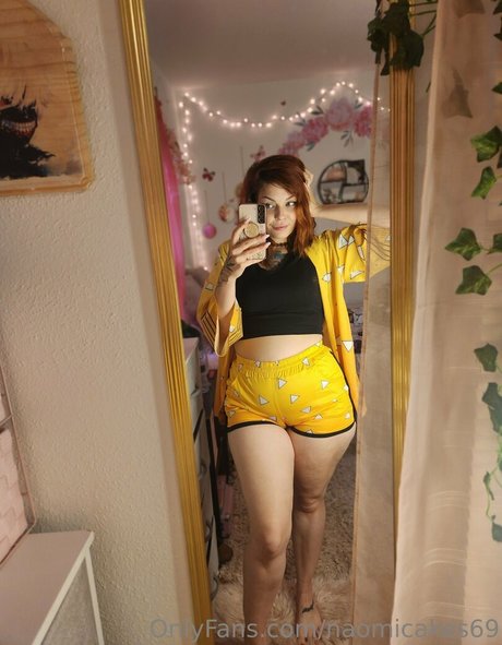 naomipeaches Leaks von OnlyFans