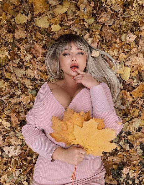 curvy model kate Bilder OnlyFans