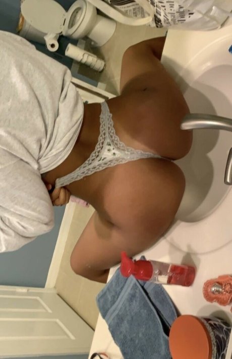 xobreebby OnlyFans Bilder