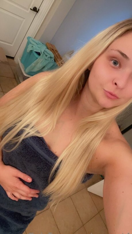 xxcourt4 OnlyFans Leak