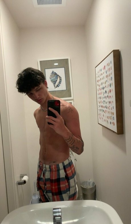 notgavinn OnlyFans Nacktbilder geleakt