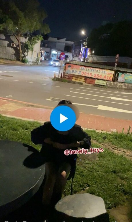 lonely toys free Neuer OnlyFans Leak