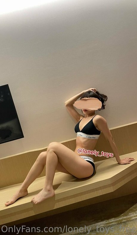 lonely toys free Neue geleakte OnlyFans-Inhalte