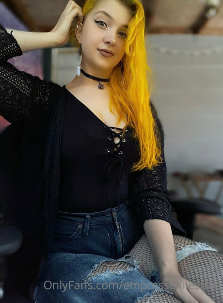 empresselfiiesfree OnlyFans-Pornoleak