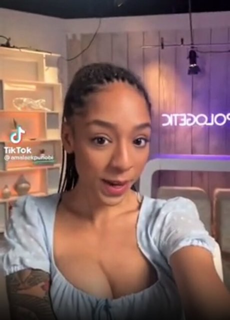 Amala Ekpunobi Nacktbilder von OnlyFans