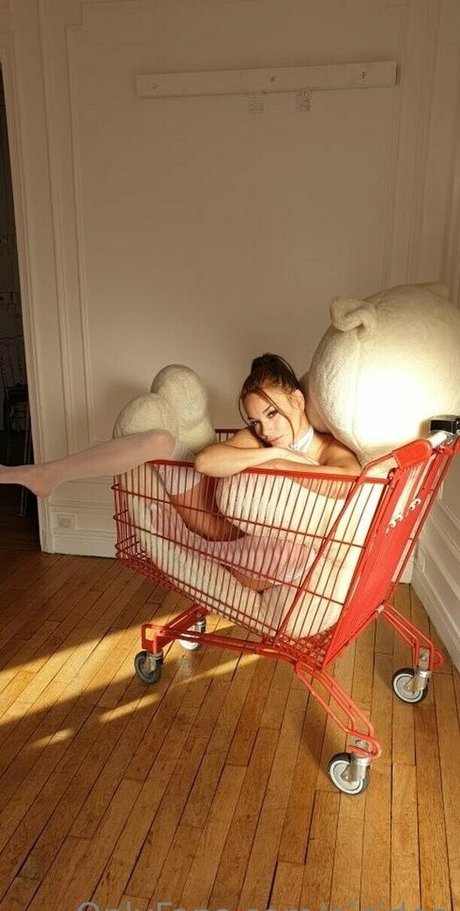 nicidee Neue geleakte OnlyFans-Inhalte