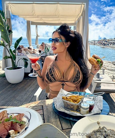 toochis world Leaked OnlyFans Sex Tape