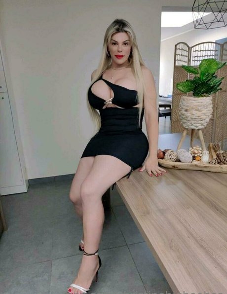 christinebigboobes Oben ohne OnlyFans