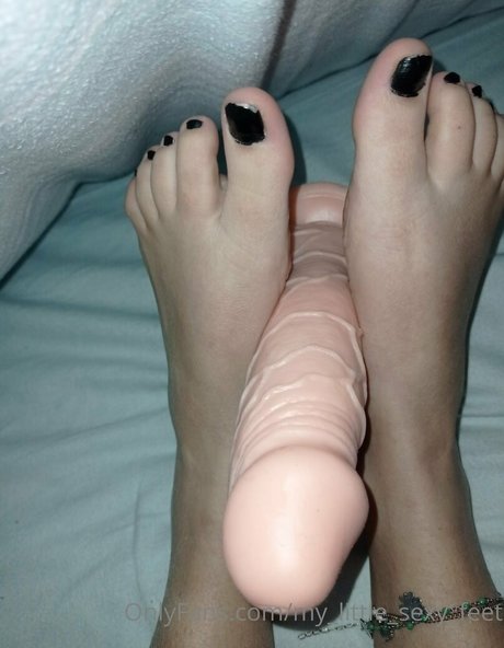 my little sexy feet Brüste OnlyFans