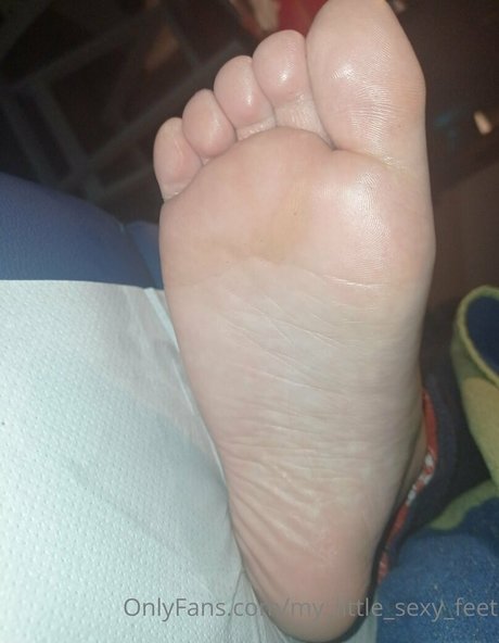 my little sexy feet Leaks OnlyFans