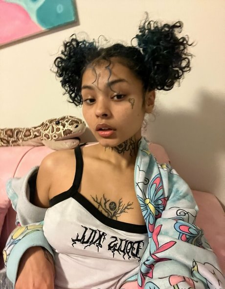 aliengirl0 OnlyFans geleakt.