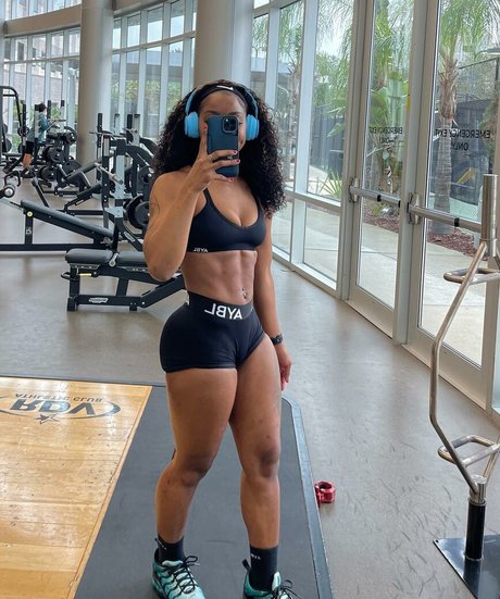 geegee flawless OnlyFans Gratis