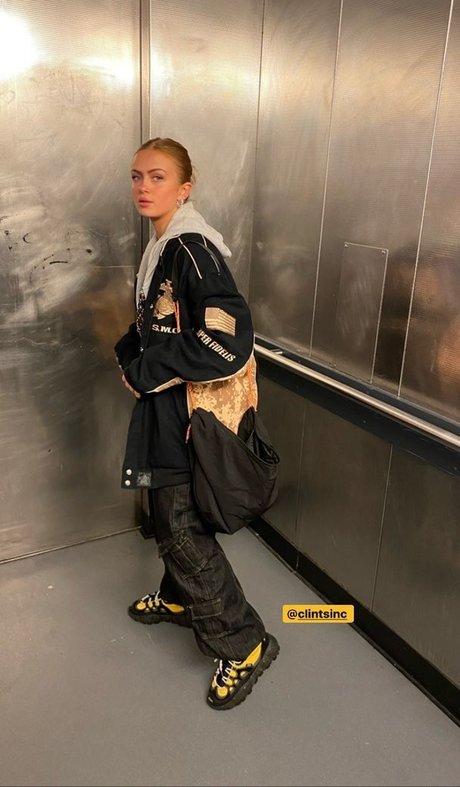 brasilianische große titten nur fans schön XXX Bilder