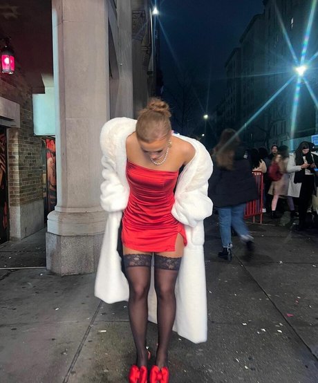 dünne schwarze teenager-onlyfans HD Ungefiltert