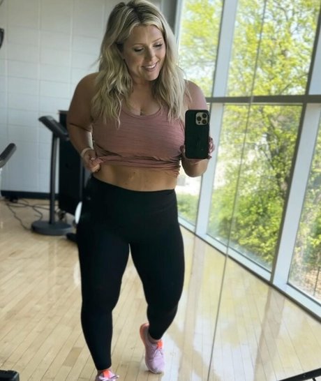 Sultry Sammy Brüste OnlyFans