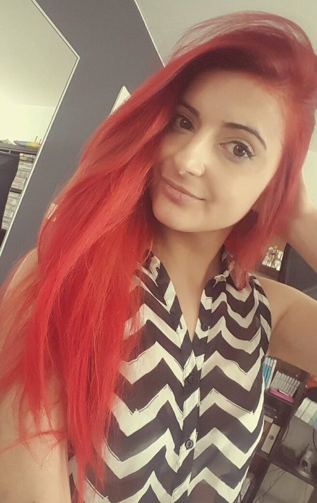 AnnieFuchsia OnlyFans-Pornos