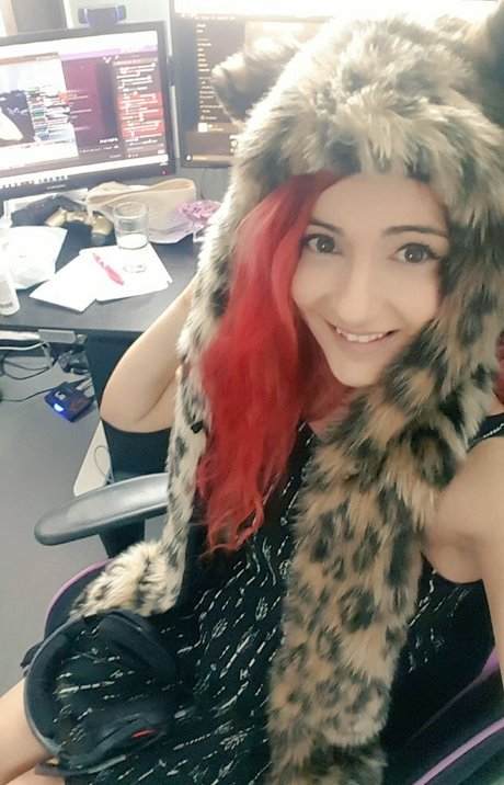 AnnieFuchsia Bilder OnlyFans