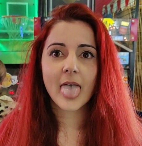 AnnieFuchsia OnlyFans Nackt Leak