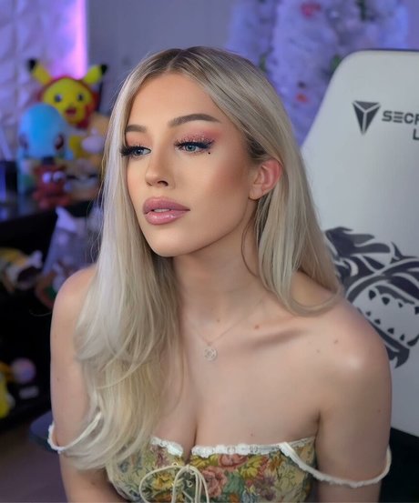 Emerome OnlyFans geleakt