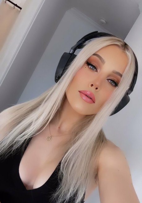 Emerome OnlyFans OnlyFans