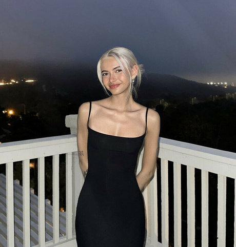 Kiana akers OnlyFans Inhaltstyp