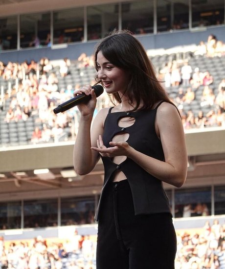 Gracie Abrams OnlyFans geleakter Pornografie