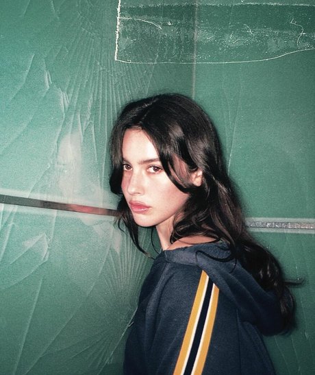 Gracie Abrams OnlyFans-Seite