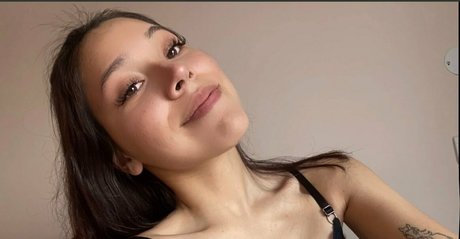 raecalu OnlyFans-Leaks