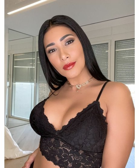 Simaria OnlyFans Sex