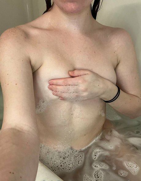 cutiekaseyfree OnlyFans schlank