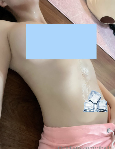 ribaibu OnlyFans-Model