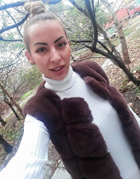 Marinela Adalbertova Nackt Leaks OnlyFans