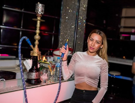 Marinela Adalbertova NurlyFans-Pornoleaks