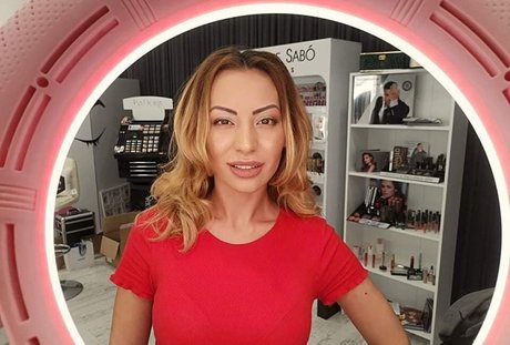 Marinela Adalbertova OnlyFans Nacktbilder geleakt