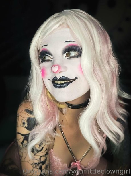 yourlittleclowngirl Nacktbilder OnlyFans Leaks