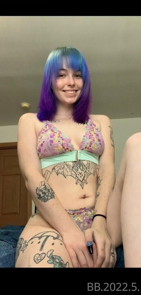 yourhotm f OnlyFans Leak