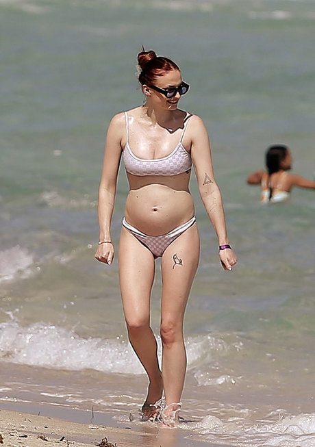 Sophie Turner OnlyFans kostenlos geleakt