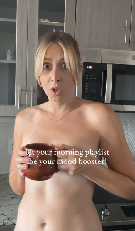 Glitchhappens Nacktbilder von OnlyFans geleakt