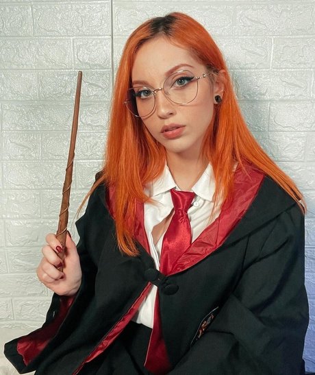 Mona Schon OnlyFans Leak