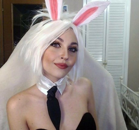 Mona Schon Leaks von OnlyFans