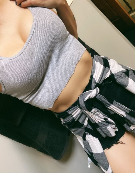 hahnrei kostenlos nur fans Aktbilder Momentaufnahme