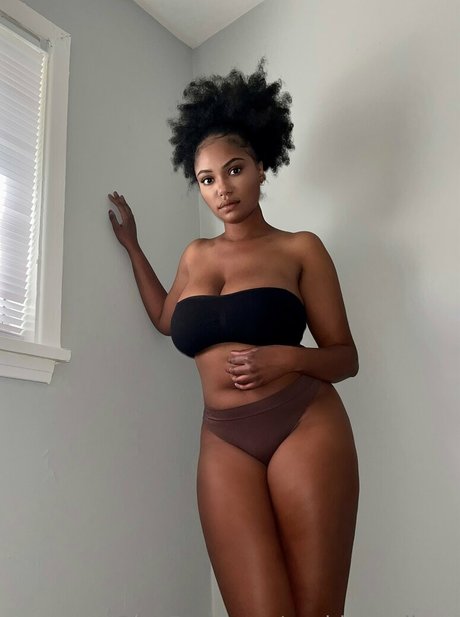 sophiacardinez OnlyFans Bilder nackt