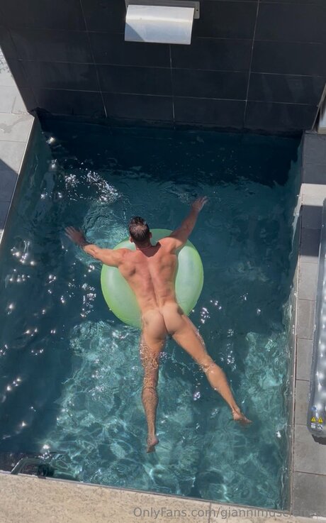 Giannimusclefree OnlyFans kostenlos