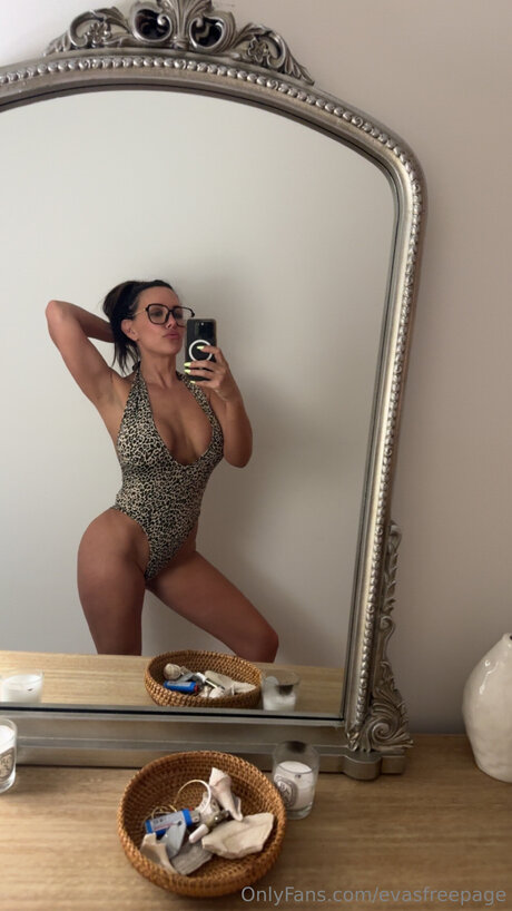 Evasfreepage OnlyFans Pornografie