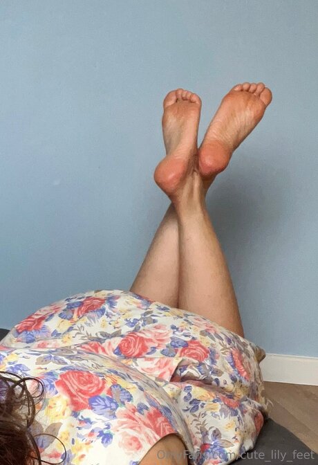 Cute Lily Feet Leaked OnlyFans Porn