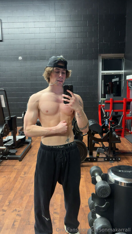 Carsonmakarrall Nacktbilder von OnlyFans