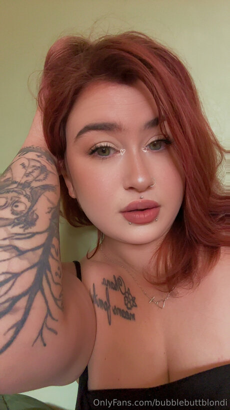 Bubblebuttblondi Leaks von Nacktbildern auf OnlyFans