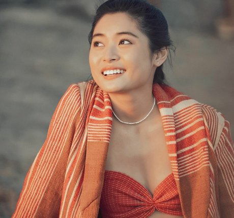 Ashley Liao OnlyFans Lesbisch