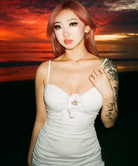 Sharon zxt OnlyFans Leaj