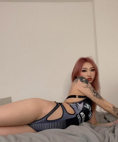 Sharon zxt OnlyFans Sextape